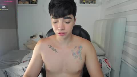 Snapshot of santy7u7 chatting on May 15, 2026, 2:02 pm Mr. Santiago online show from May 15, 2026, 2:02 pm