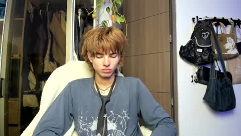 Snapshot of santy_kitty chatting on January 30, 2025, 2:16 am kitty online show from January 30, 2025, 2:16 am