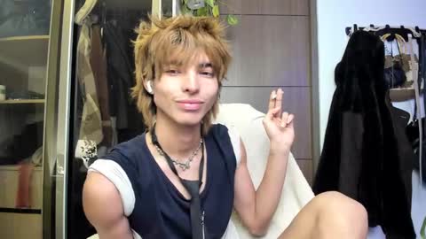 Snapshot of santy_kitty chatting on February 26, 2025, 6:47 am kitty online show from February 26, 2025, 6:47 am