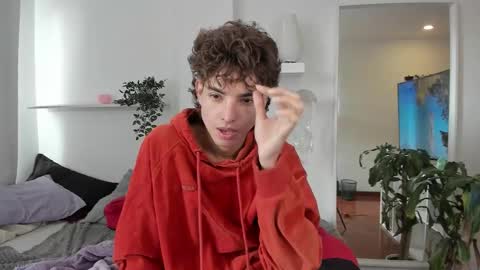 kitty online show from January 12, 2026, 5:07 pm