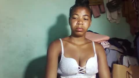 Snapshot of sanyah0123 chatting on November 15, 2025, 11:32 pm sanyah0123 online show from November 15, 2025, 11:32 pm