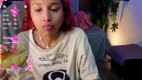 Snapshot of saphiire_ chatting on May 26, 2026, 2:57 pm saphi online show from May 26, 2026, 2:57 pm