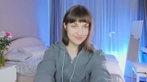 Snapshot of saphirree chatting on October 25, 2025, 10:48 pm Anny online show from October 25, 2025, 10:48 pm