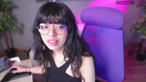 saphyralux online show from July 8, 2026, 8:57 pm