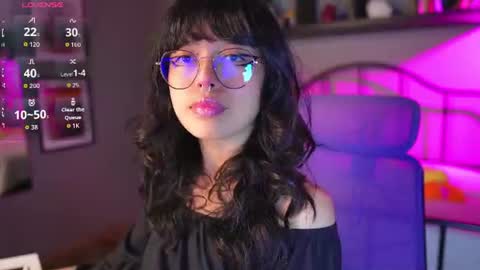 saphyralux online show from July 14, 2026, 9:31 pm