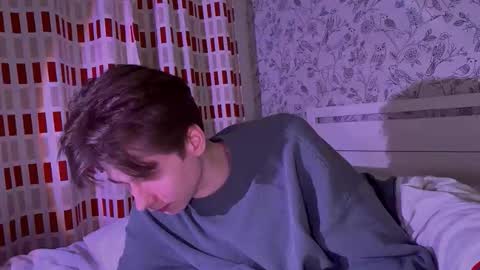 Snapshot of sapph1res chatting on February 25, 2026, 5:22 pm sapph1res online show from February 25, 2026, 5:22 pm