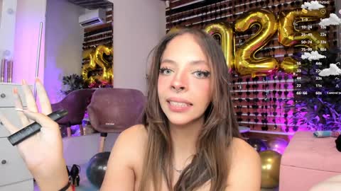 Snapshot of sapphire_venus chatting on December 31, 2024, 4:16 am Valerin online show from December 31, 2024, 4:16 am