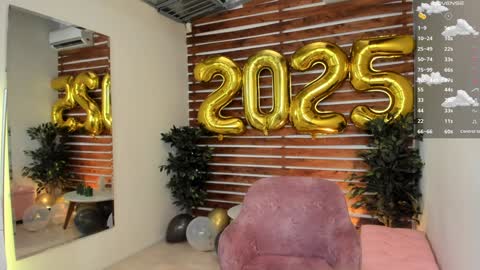 Snapshot of sapphire_venus chatting on January 3, 2025, 9:47 pm Valerin online show from January 3, 2025, 9:47 pm