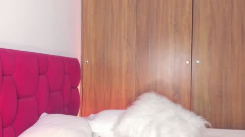 Snapshot of sara_699 chatting on February 5, 2025, 3:31 pm Sara online show from February 5, 2025, 3:31 pm