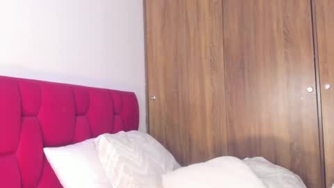 Snapshot of sara_699 chatting on February 24, 2025, 4:26 pm Sara online show from February 24, 2025, 4:26 pm