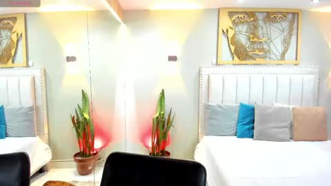 Snapshot of sara__michell chatting on November 9, 2025, 12:03 pm online show from November 9, 2025, 12:03 pm