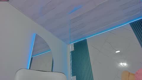 Snapshot of sara_allenx chatting on September 28, 2025, 7:19 pm sara allenx online show from September 28, 2025, 7:19 pm