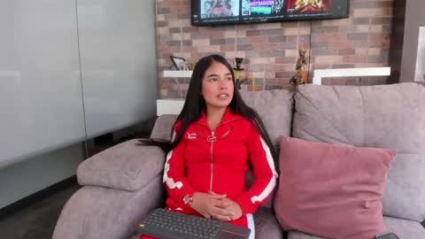 Snapshot of sara_as_ chatting on September 16, 2025, 3:35 pm sara_as_ online show from September 16, 2025, 3:35 pm