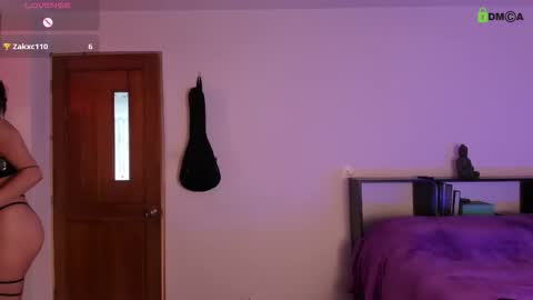 sara_aster online show from March 18, 2026, 5:16 pm