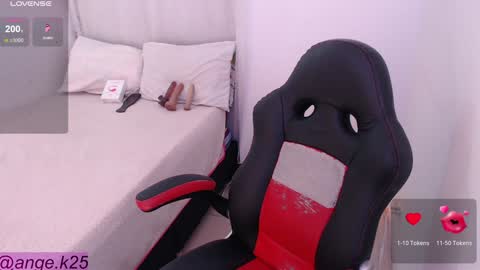 Snapshot of sara_bella1 chatting on January 2, 2025, 6:50 am Im Angelica My pleasure in your hands Give me more vibrations and make me cum PVT IS OPEN online show from January 2, 2025, 6:50 am