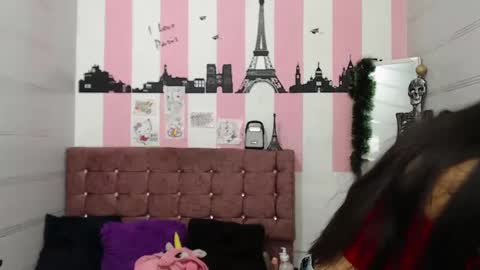 Snapshot of sara_caplerx chatting on September 27, 2025, 1:27 pm sarita online show from September 27, 2025, 1:27 pm