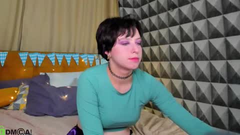 Sarah online show from October 5, 2025, 1:48 am