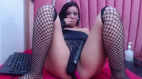 sara_honny online show from September 28, 2025, 4:01 pm