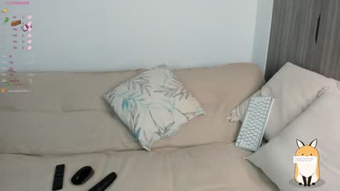 Sara  new account  give me thomb up  Follow me   help me reach 15k followers again   online show from February 4, 2025, 1:34 am