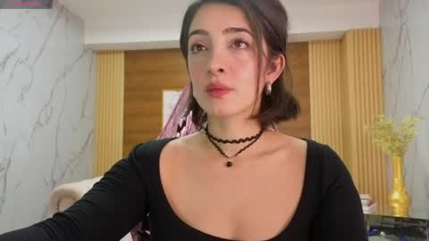 Sara  online show from May 21, 2026, 1:51 pm