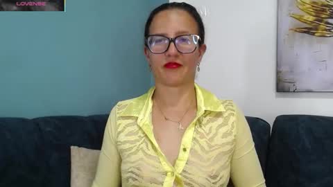 Sara   online show from March 2, 2026, 9:43 pm