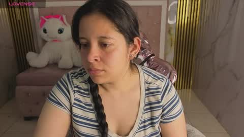 Sara T. online show from June 3, 2026, 3:09 am