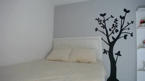 Sara online show from February 14, 2025, 1:34 am