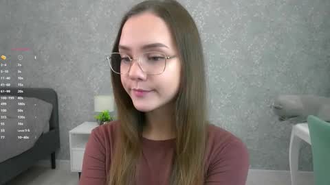 Snapshot of sara_whooops chatting on November 20, 2025, 7:02 pm Im Sara online show from November 20, 2025, 7:02 pm