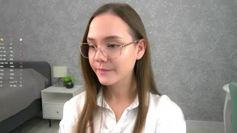 Snapshot of sara_whooops chatting on December 14, 2025, 6:12 pm Im Sara online show from December 14, 2025, 6:12 pm