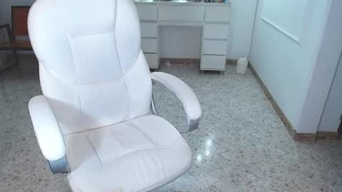 Sara online show from January 5, 2025, 12:52 am