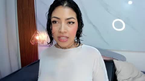 sara_zc online show from October 2, 2025, 11:39 am