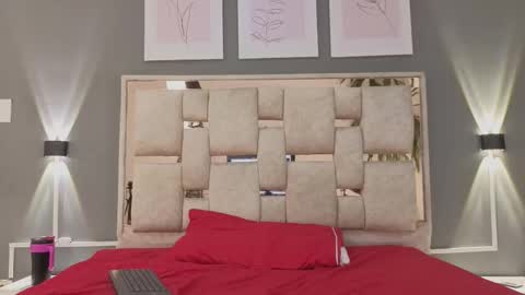 Snapshot of saraa_nix chatting on November 8, 2025, 3:07 am sara online show from November 8, 2025, 3:07 am