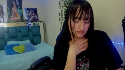 Snapshot of saraa_ramirez chatting on February 3, 2025, 2:55 pm Sarah Ramirez online show from February 3, 2025, 2:55 pm