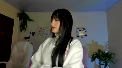Snapshot of saraa_ramirez chatting on February 17, 2025, 2:37 pm Sarah Ramirez online show from February 17, 2025, 2:37 pm