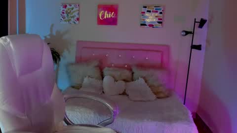 Snapshot of saraa_ramirez chatting on March 11, 2025, 2:32 am Sarah Ramirez online show from March 11, 2025, 2:32 am