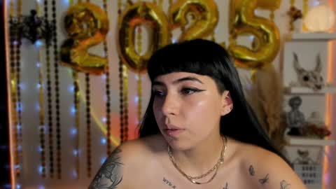 Snapshot of saraadesire chatting on December 31, 2024, 11:06 pm Sara online show from December 31, 2024, 11:06 pm