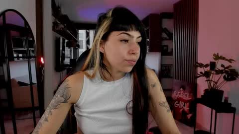 Sara online show from February 14, 2026, 9:00 pm