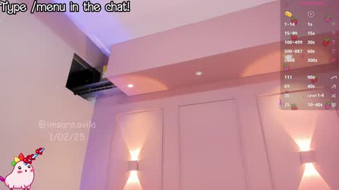 Snapshot of saraavila_ chatting on February 2, 2025, 11:40 am SaraAvila  online show from February 2, 2025, 11:40 am