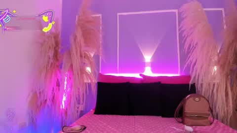 Snapshot of saraavila_ chatting on September 23, 2025, 8:56 pm SaraAvila  online show from September 23, 2025, 8:56 pm