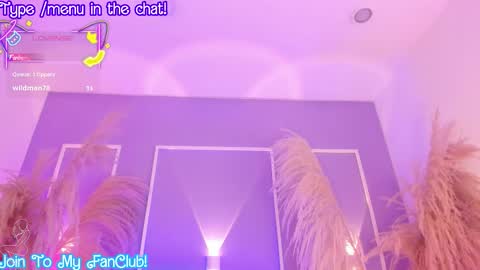 Snapshot of saraavila_ chatting on October 18, 2025, 8:37 am SaraAvila  online show from October 18, 2025, 8:37 am