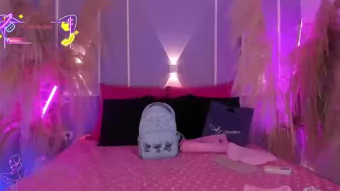 Snapshot of saraavila_ chatting on October 20, 2025, 8:31 pm SaraAvila  online show from October 20, 2025, 8:31 pm