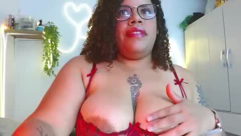 sarabbw173 online show from April 1, 2026, 3:29 am