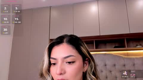 Snapshot of sarabennet_ chatting on November 29, 2025, 1:08 am Sara online show from November 29, 2025, 1:08 am