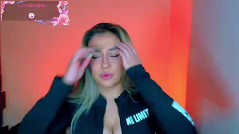 Snapshot of saradiazxxx chatting on June 13, 2026, 4:21 am saradiazxxx online show from June 13, 2026, 4:21 am