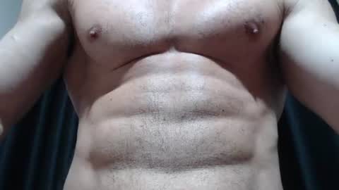 saradorj92 online show from June 24, 2026, 6:51 pm