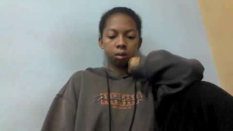 Snapshot of sarah146341 chatting on May 27, 2026, 4:42 am sarah146341 online show from May 27, 2026, 4:42 am