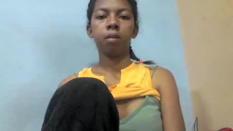 Snapshot of sarah146341 chatting on June 2, 2026, 7:49 pm sarah146341 online show from June 2, 2026, 7:49 pm