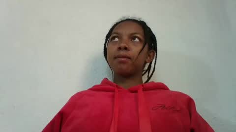 Snapshot of sarah146341 chatting on August 4, 2026, 8:17 am sarah146341 online show from August 4, 2026, 8:17 am