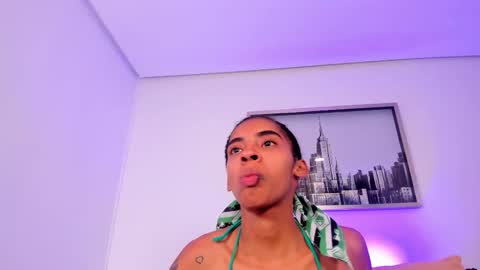 sarah_ashbourne online show from November 15, 2025, 3:59 am