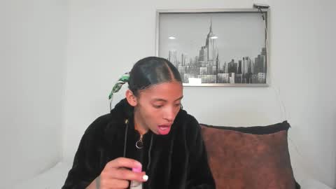 sarah_ashbourne online show from January 14, 2026, 12:44 pm